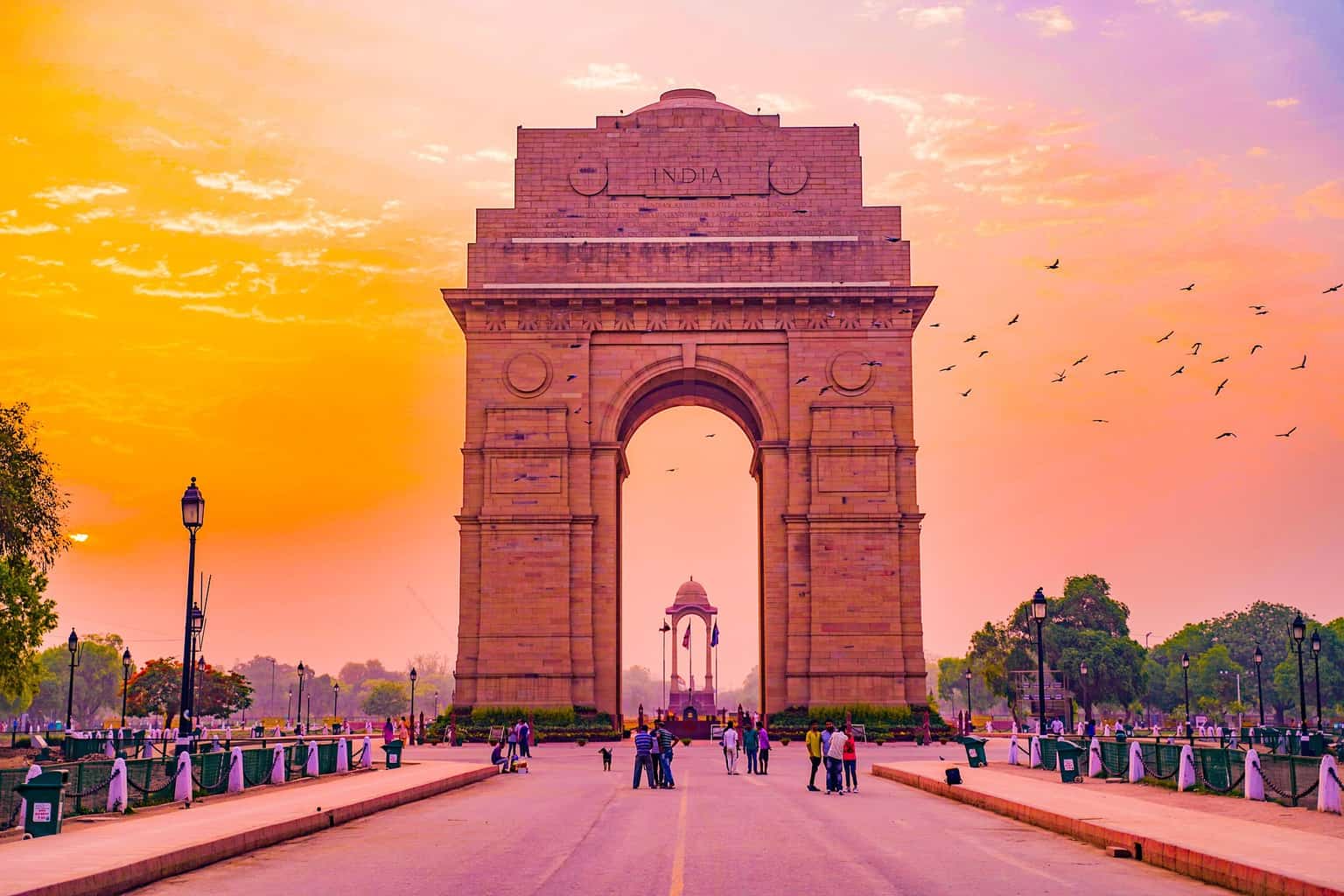 Delhi Travel Guide: The City You Need To Hate In Order To Start Loving It
