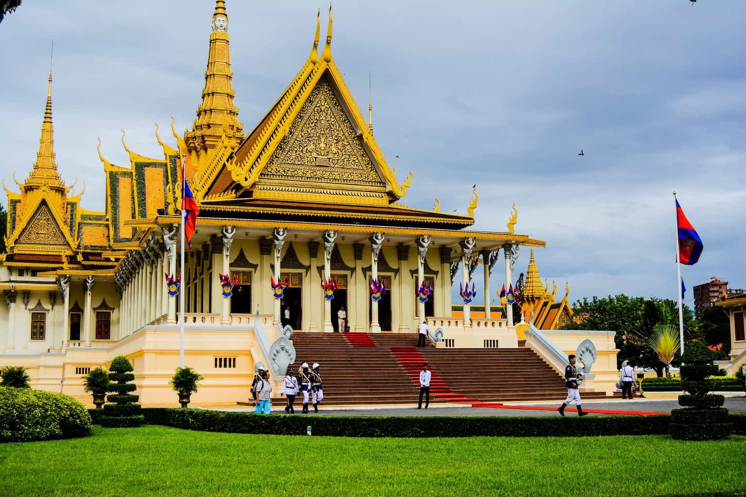 royal palace interesting facts about cambodia