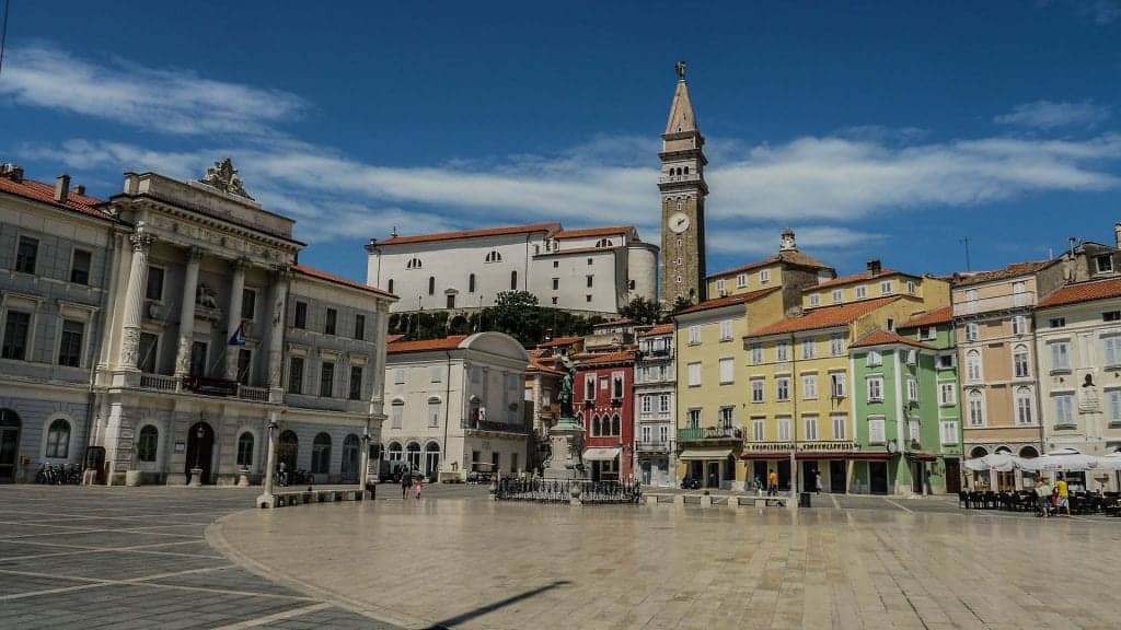 slovenia square