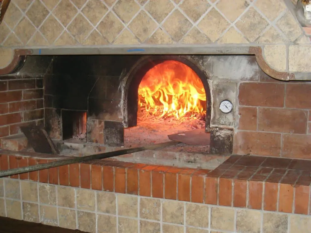 pizza only in italy