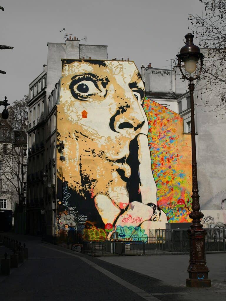 salvador dali paris off the beaten track