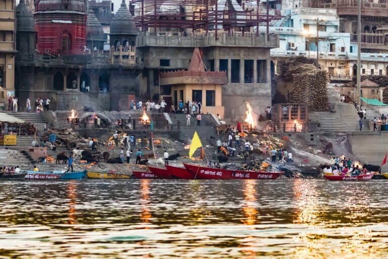 32 Important Ghats In Varanasi You Absolutely Have To Visit