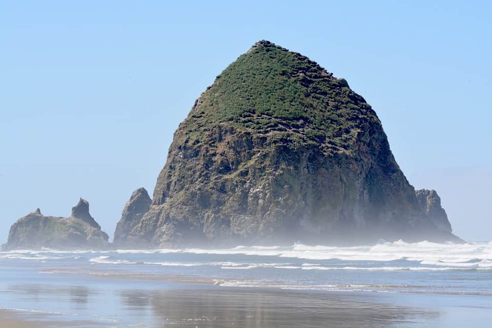 cannon beach pacific coast highway vacation
