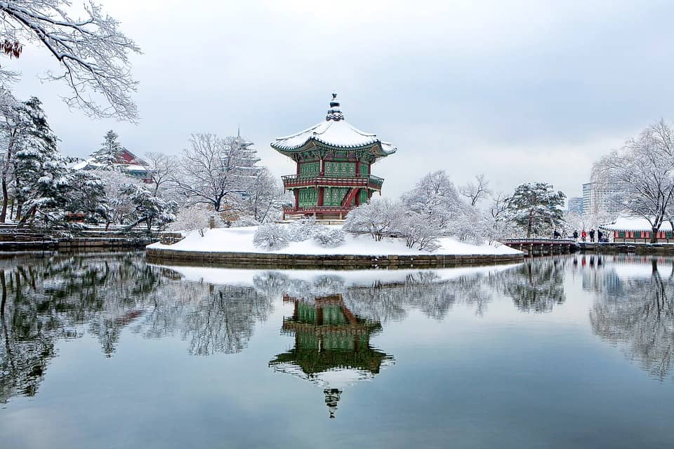korea winter temple snow