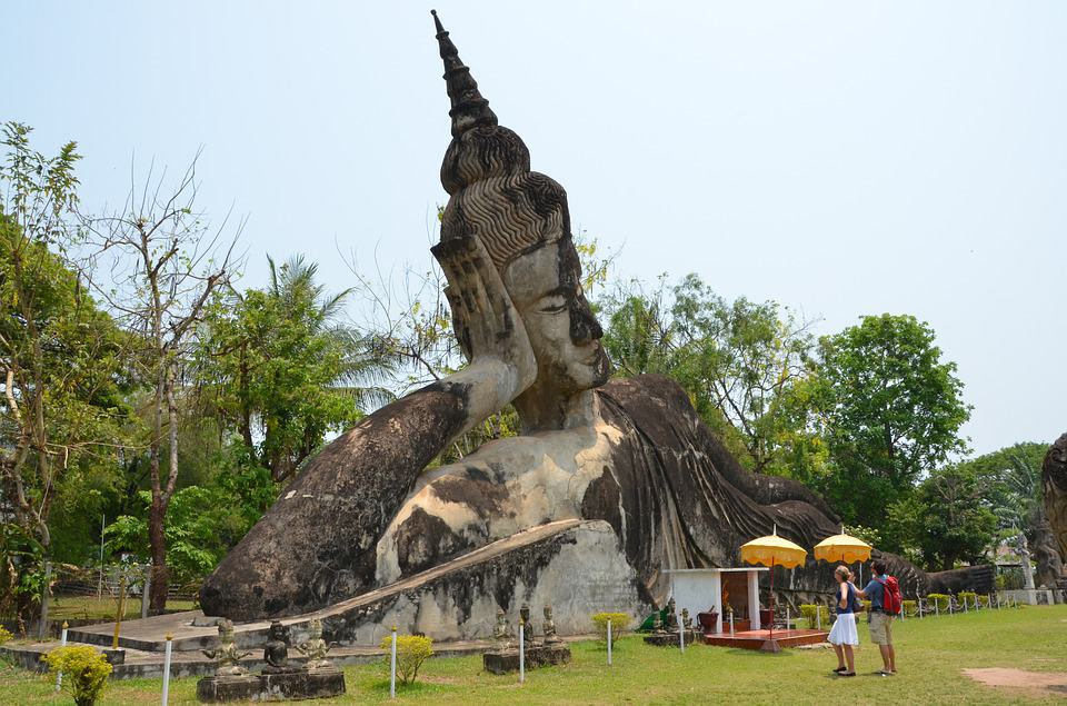 buddha park laos