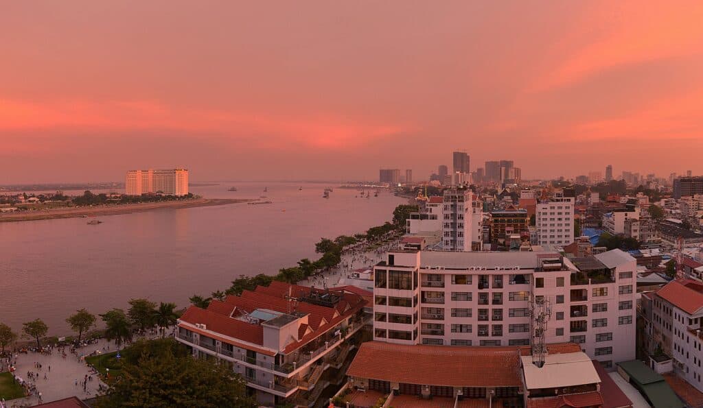 Cambodia 15 phnom penh sunset
