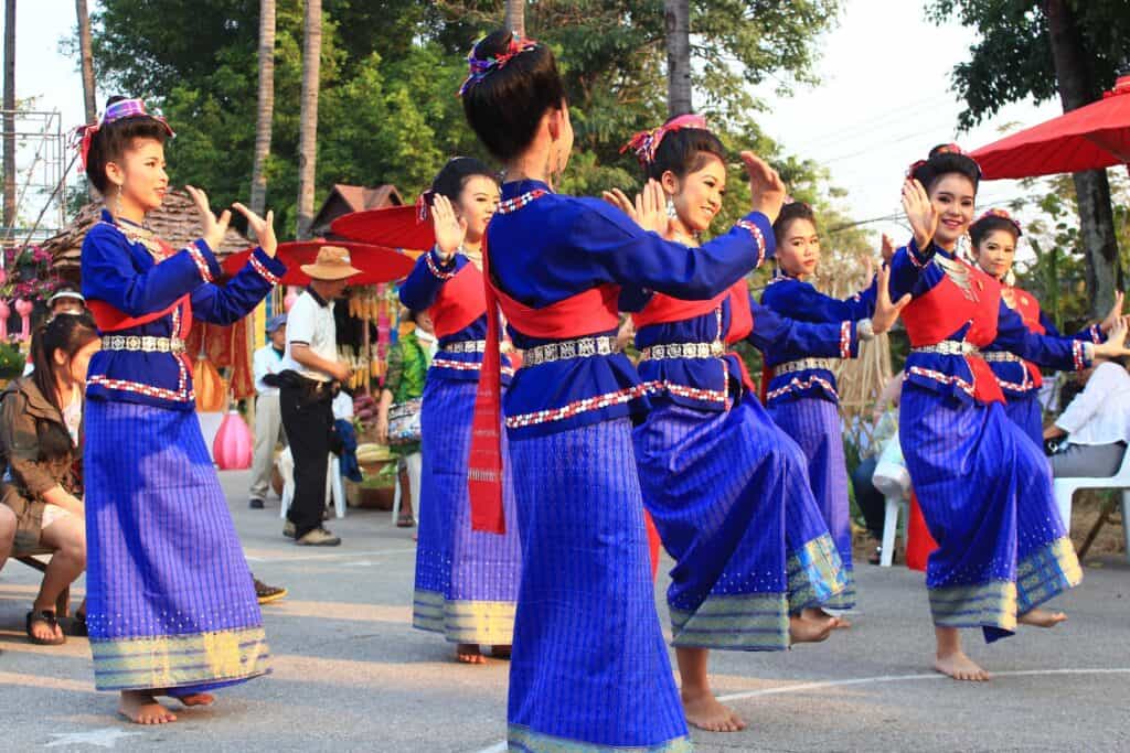 Bangkok vs Chiang Mai: 17 Helpful Comparisons That Will Help you Choose Which One To Visit 18 chiang mai festival