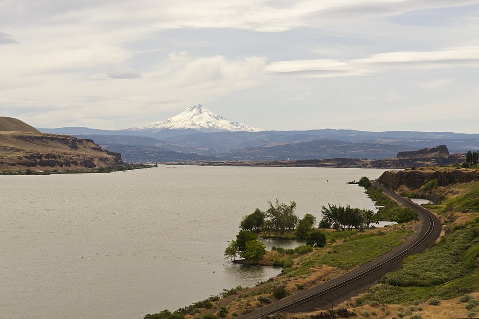 hood river most remote places in the us