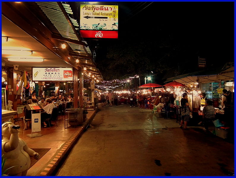 17 Exciting Chiang Mai night markets + a handful of shopping tips 13 Ploen Ruedee Night Market