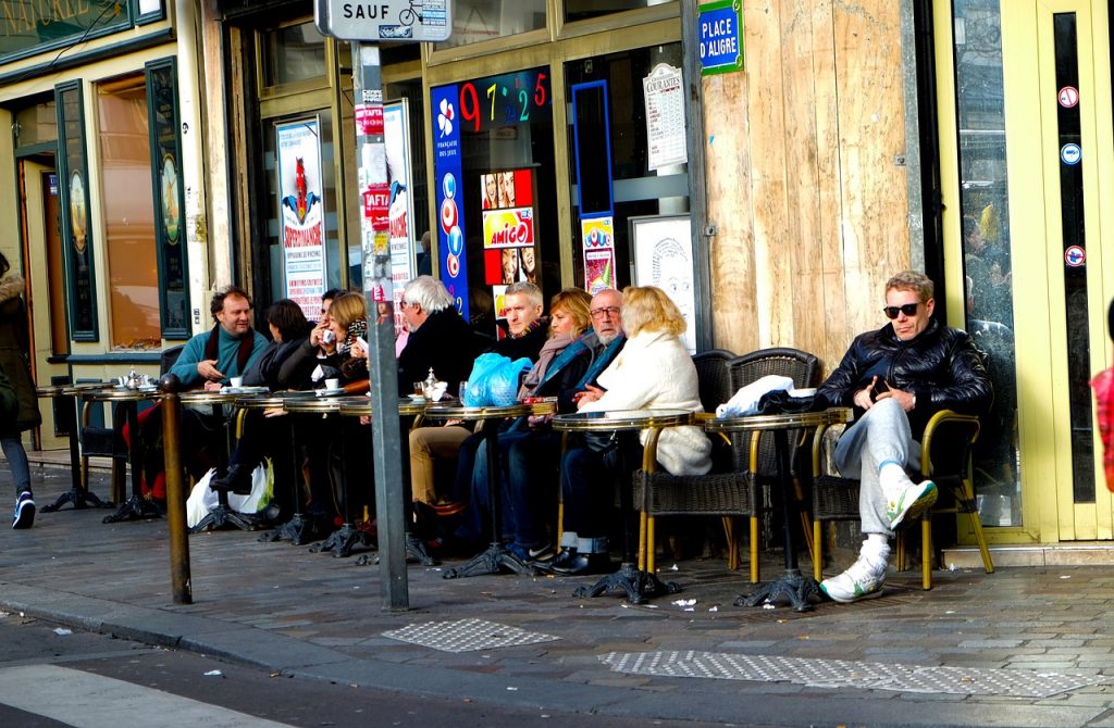 cafe culture in paris