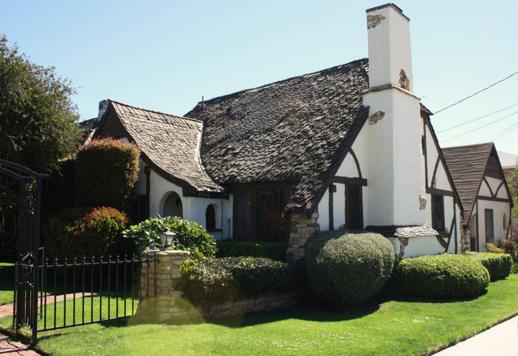 snow white cottage