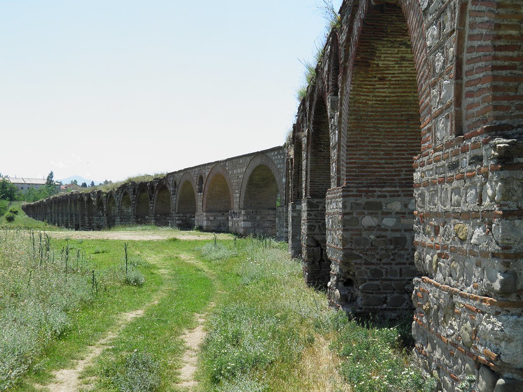 aqueduct skopje